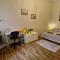 Center Royalty Apartment
