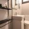 Queens Garden Residence by Staycom