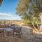 Finca Son Roig by Valentin