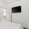 Spacious Surfside House One Minute to Beach