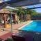 Le Cyprès, gîte avec piscine