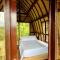 Utu Hideaway Nest