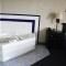 Travelodge by Wyndham Milwaukee