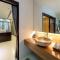 The Sea Koh Samui Resort and Residences by Tolani - SHA Extra Plus - Koh Samui 