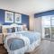 Gorgeous Lake View Deluxe Condo at The Shores