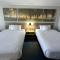 Days Inn by Wyndham Adel I-75