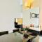 Golden Triangle 2Br/2Ba