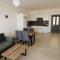 Family large apartment in Bahçeli