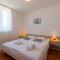Apartments Tamarix