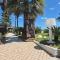 Bella Alba Apartment on the beach