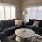 4 Bedrooms modern Condo at walking distance from Eagle beach