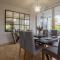 4 Bedrooms modern Condo at walking distance from Eagle beach
