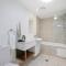 Dwell 40, Oceanfront Apartment