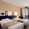 Golden Lotus Hotel