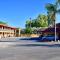 Super 8 by Wyndham Visalia