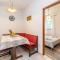 Private accommodation STARA BASKA