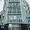 Alice Place Hotel