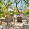 Casa Paloma Studio Artsy and Airy with Hot Tub Access