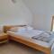 Apartments and Rooms Saric