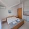 Apartments and Rooms Saric