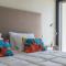 Vila Vicente (Jacuzzi, Sauna and Parking)