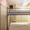 Well-kept apartment near shopping centre