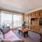 Well-kept apartment near shopping centre