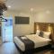 Pleasant Way River Lodge