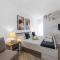 Aquarius Apartments - Beachside with Heated Pool