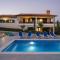 House Trget