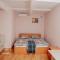 Malibu Guest House