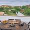 newly renovated Large villa with garden