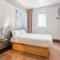 B&B HOTEL Strasbourg Sud Geispolsheim B&B HOTEL Strasbourg Sud Geispolsheim