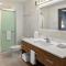 Home2 Suites by Hilton Roseville Minneapolis