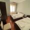Kristal Hotel