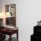 Gladstone Inn and Suites