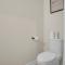 Luxury Niagara 3 Bdr Townhouse /Garage