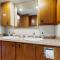 Riverbanks Pemi Cottage