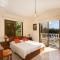 Villa Banana Grove by Villa Plus
