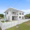 Stella LJHooker Yamba