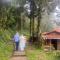 Bloomfield Farmhouse and Eco-Resort