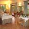 Oak Tree Lodge