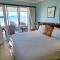 Silhouette 36 - Sleeps 6
