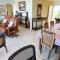 Silhouette 36 - Sleeps 6