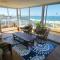 Silhouette 36 - Sleeps 6