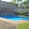 Silhouette 36 - Sleeps 6