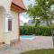 Golden Bridge Deluxe Home - 4BR, terrace, bar, privat pool, grill