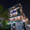FabHotel Royale 30