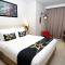 Yellow Star Gejayan Hotel