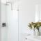 Rennies Beach House - Luxe Coastal Stay